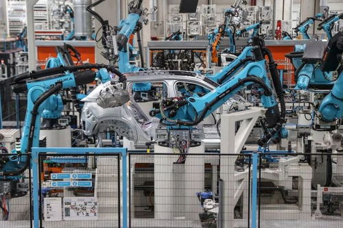 馬斯克在工人 在特斯拉工廠被機器人襲擊 后進行了反擊